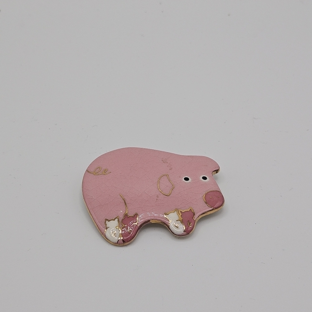 Appl Pye handmade porcelain pig pin